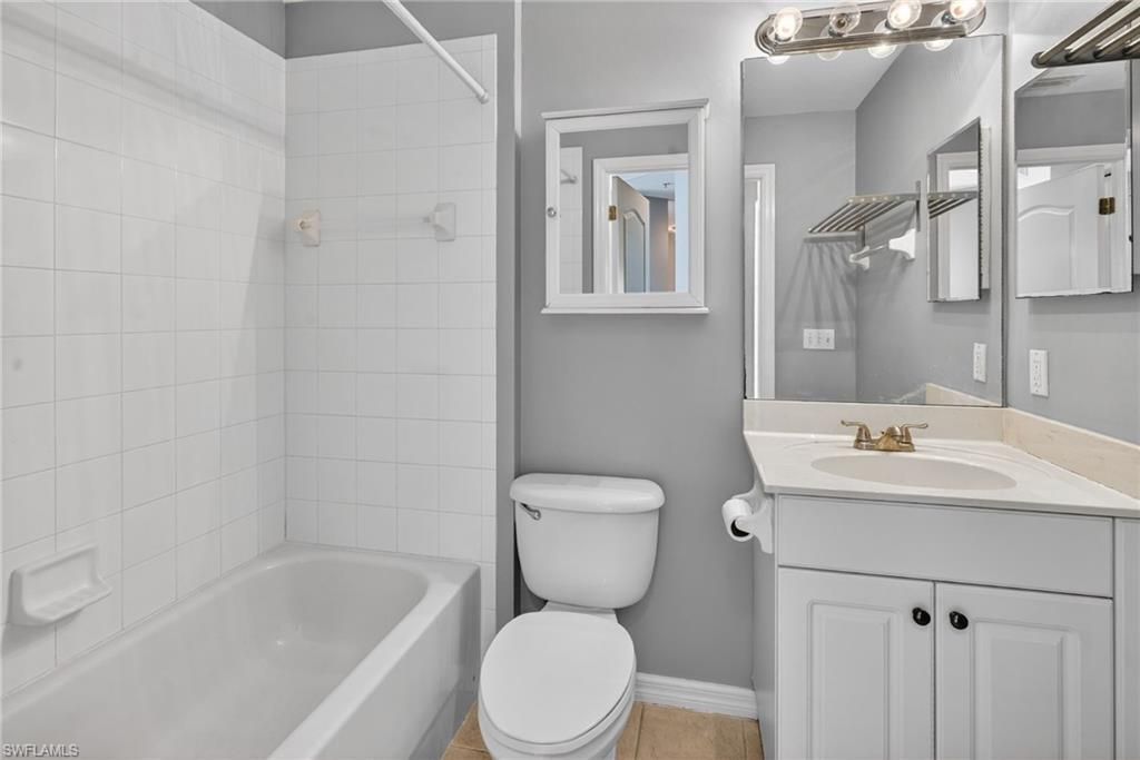 12171 Summergate Cir , Unit 104, Fort Myers, FL 33913 Photo