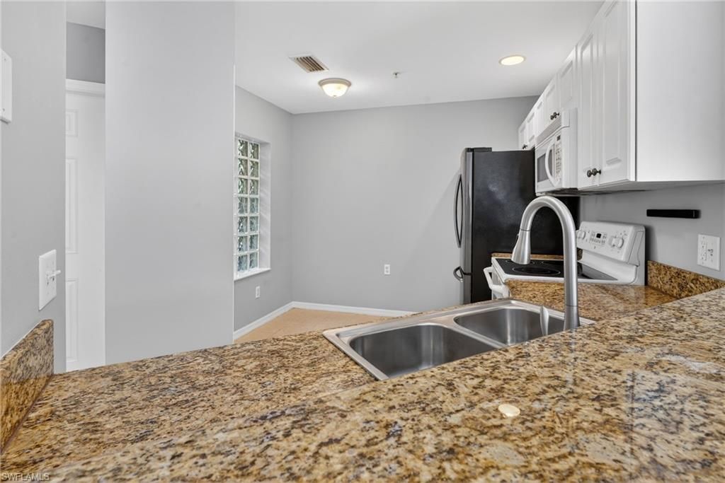 12171 Summergate Cir , Unit 104, Fort Myers, FL 33913 Photo