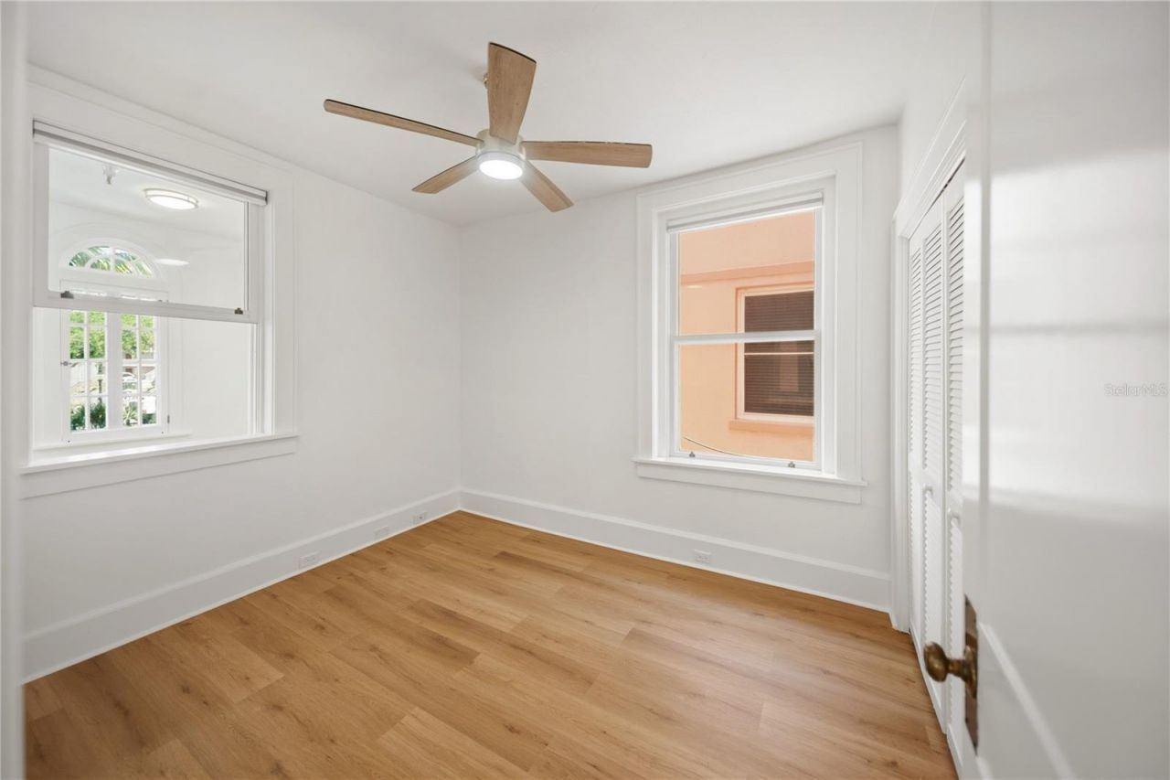 1221 N Palm Avenue , Unit 202, Sarasota, FL 34236 Photo