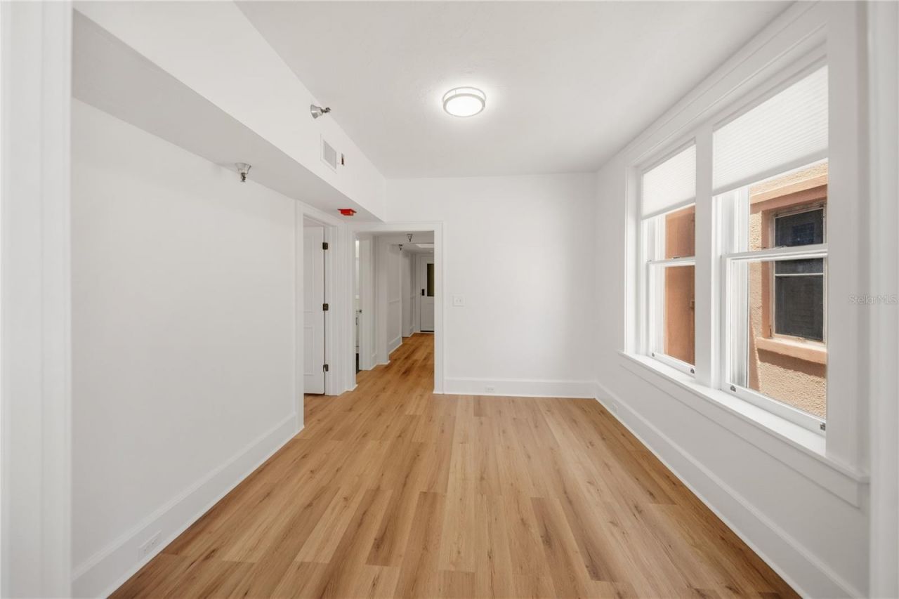 1221 N Palm Avenue , Unit 202, Sarasota, FL 34236 Photo