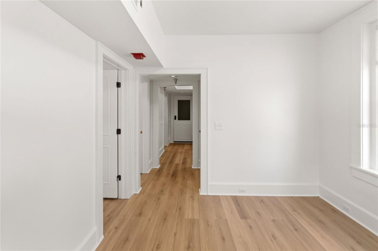 1221 N Palm Avenue , Unit 202, Sarasota, FL 34236 Photo