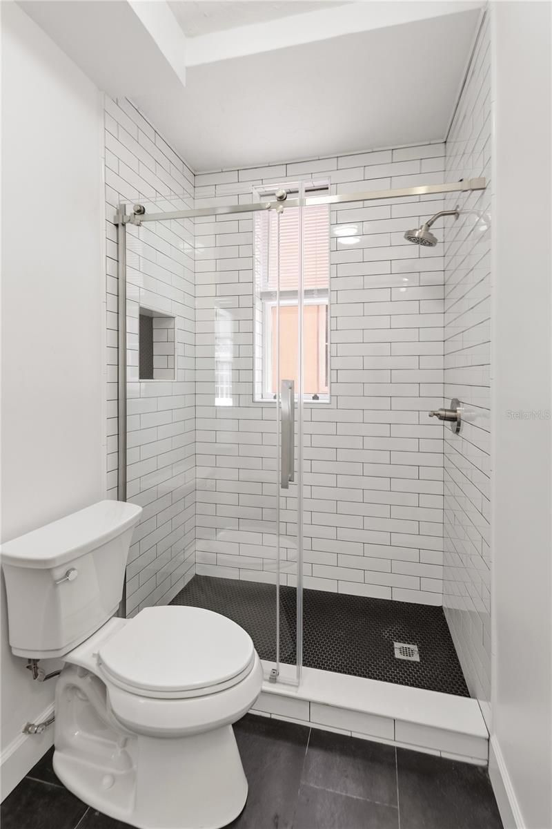 1221 N Palm Avenue , Unit 202, Sarasota, FL 34236 Photo