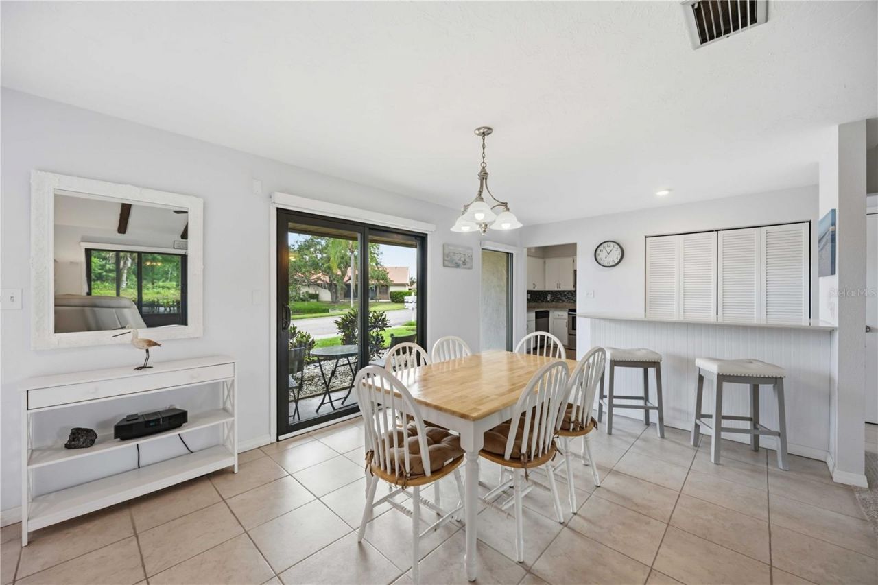 6567 Draw Lane, Unit 104, Sarasota, FL 34238 Photo