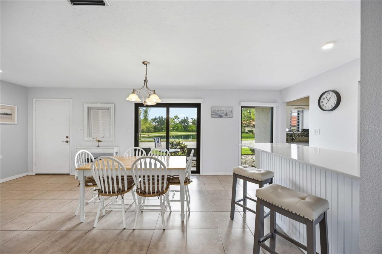 6567 Draw Lane, Unit 104, Sarasota, FL 34238 Photo