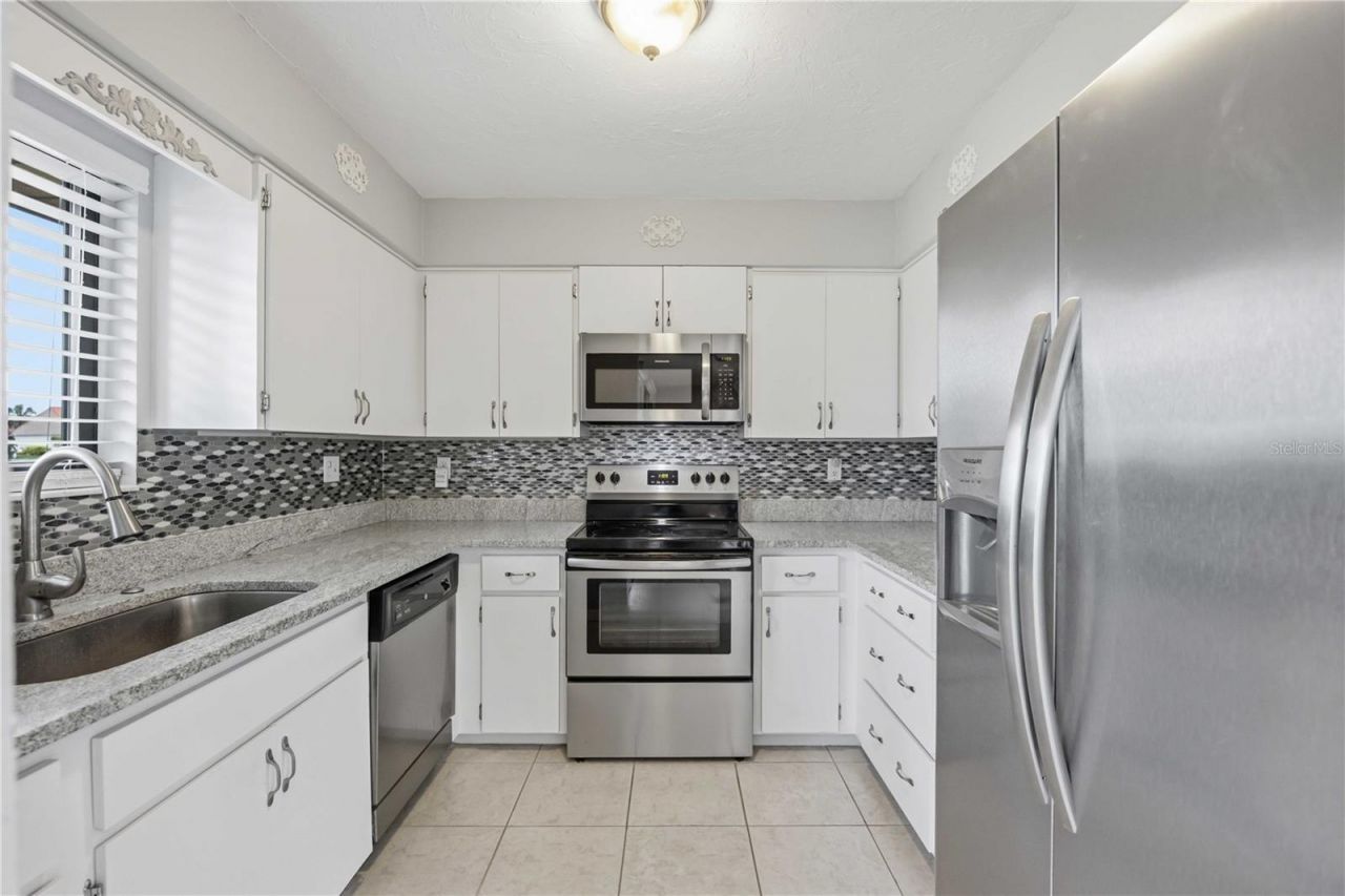6567 Draw Lane, Unit 104, Sarasota, FL 34238 Photo