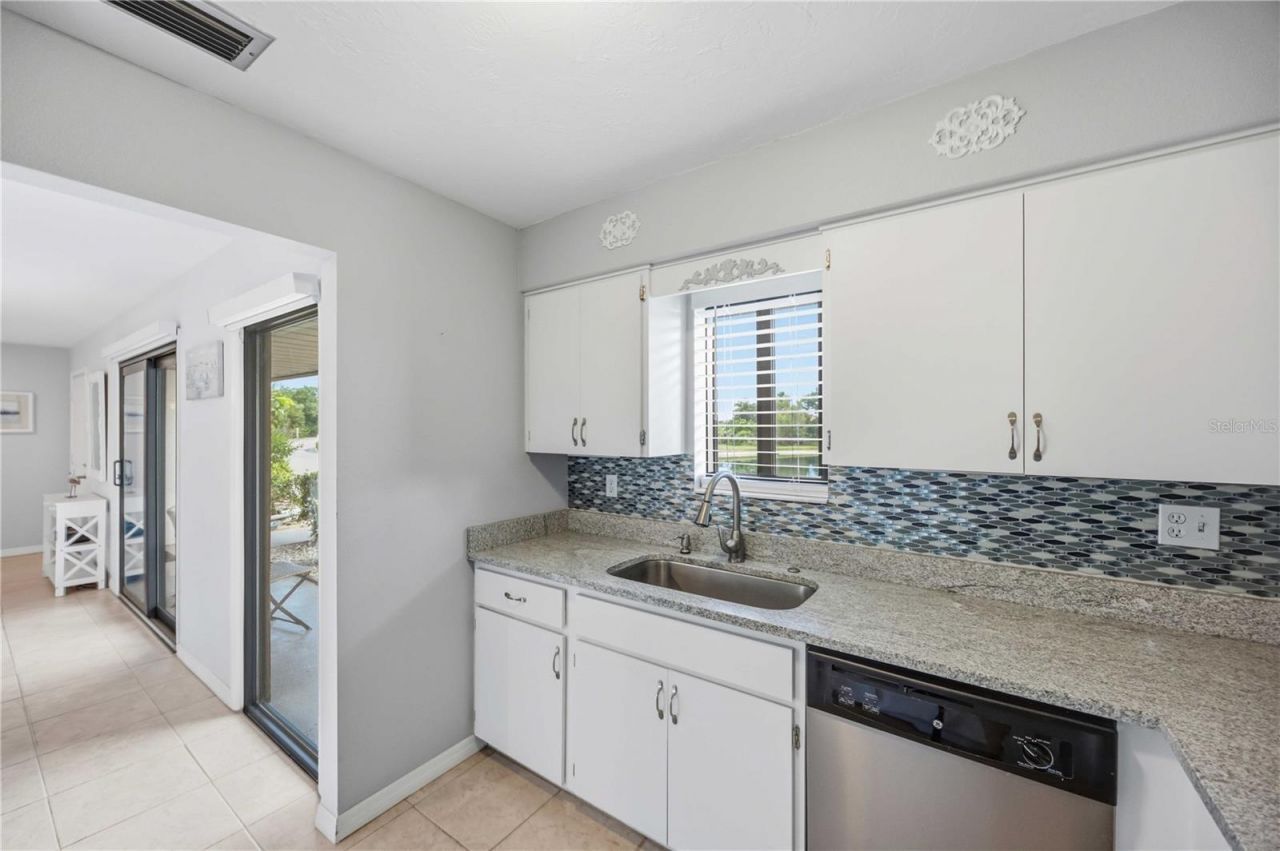 6567 Draw Lane, Unit 104, Sarasota, FL 34238 Photo