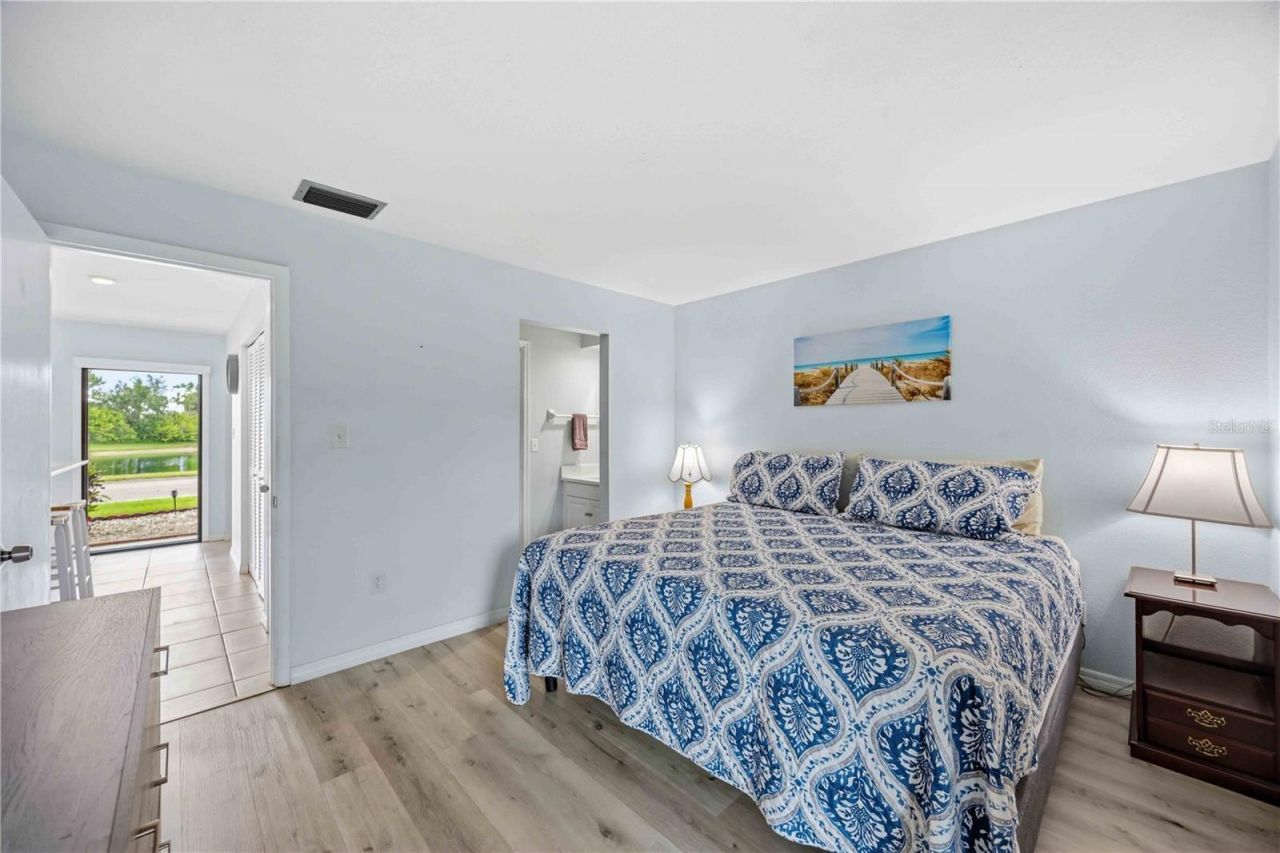 6567 Draw Lane, Unit 104, Sarasota, FL 34238 Photo
