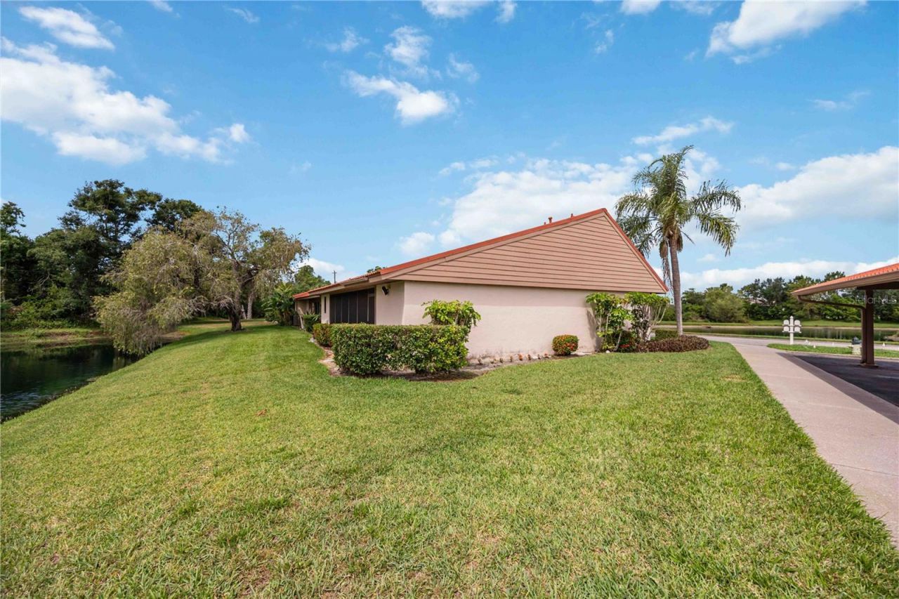 6567 Draw Lane, Unit 104, Sarasota, FL 34238 Photo