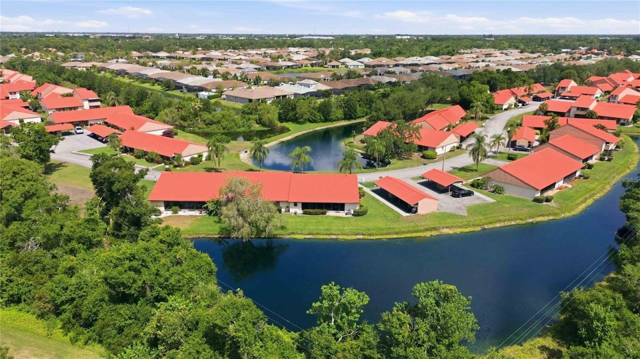 6567 Draw Lane, Unit 104, Sarasota, FL 34238 Photo