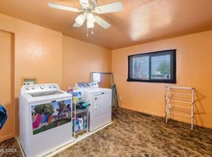 645 Stanford Way, Sparks, NV 89431 Photo
