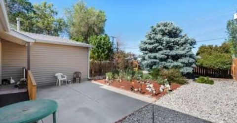 645 Stanford Way, Sparks, NV 89431 Photo