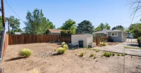645 Stanford Way, Sparks, NV 89431 Photo