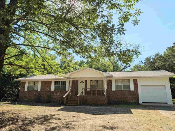 8733 Rebel Rd, Pensacola, FL 32526
