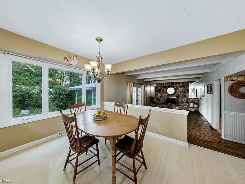 6982 Carol Drive , Independence, OH 44131 Photo 11