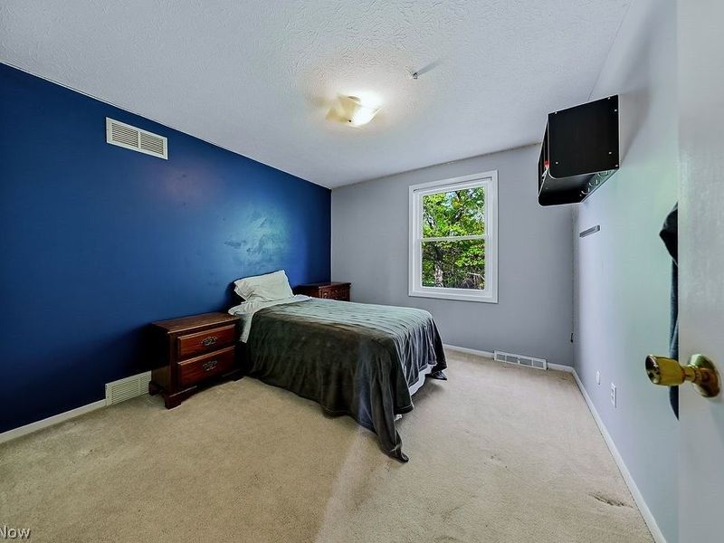 6982 Carol Drive , Independence, OH 44131 Photo 34