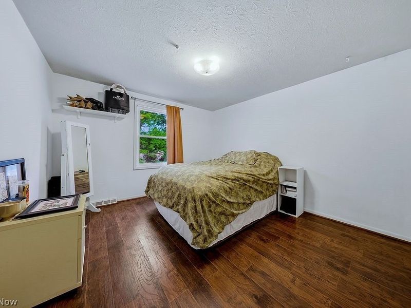 6982 Carol Drive , Independence, OH 44131 Photo 35