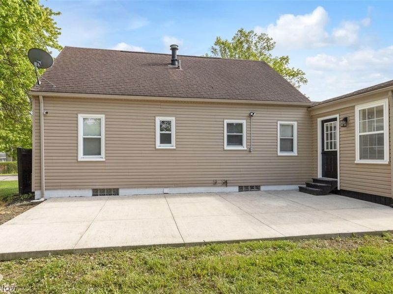67 Pierce Avenue, Cuyahoga Falls, OH 44221 Photo 7