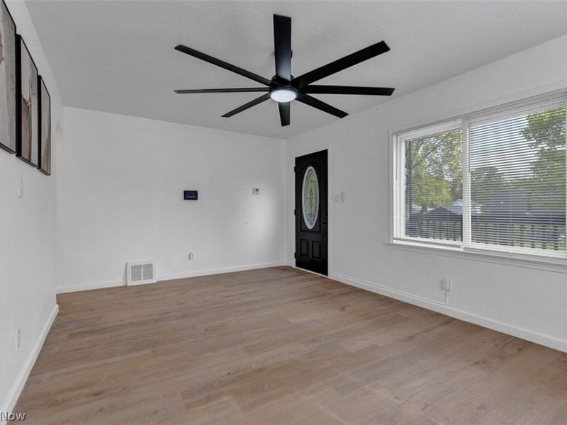 67 Pierce Avenue, Cuyahoga Falls, OH 44221 Photo 9