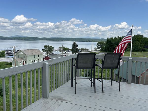 8 Angler Lane, South Hero, VT 05486