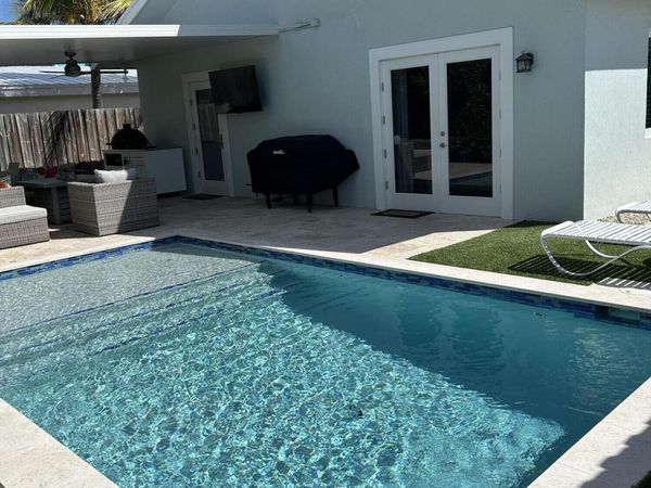 215 S Coconut Palm Boulevard, Tavernier, FL 33070