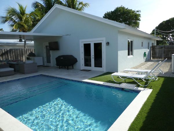 215 S Coconut Palm Boulevard, Tavernier, FL 33070
