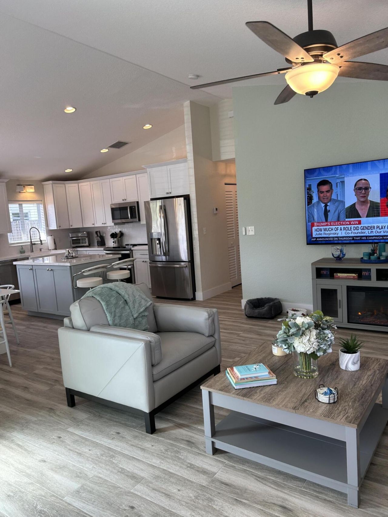 215 S Coconut Palm Boulevard, Tavernier, FL 33070 Photo
