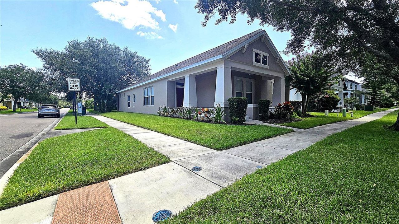 13260 Phoenix Drive, Orlando, FL 32828 Photo