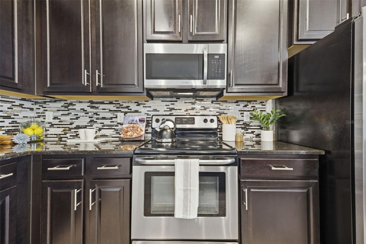 5249 5th Way N, Saint Petersburg, FL 33703 Photo