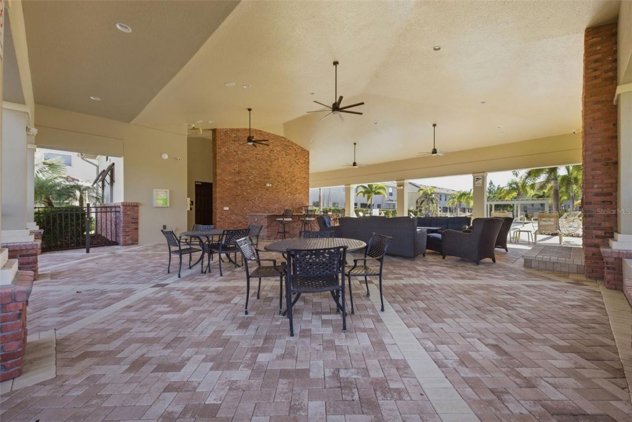 5249 5th Way N, Saint Petersburg, FL 33703 Photo