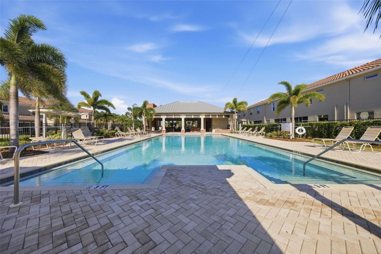 5249 5th Way N, Saint Petersburg, FL 33703 Photo