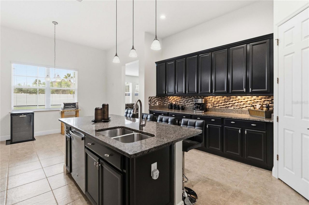 3716 Paradiso Circle, Kissimmee, FL 34746 Photo