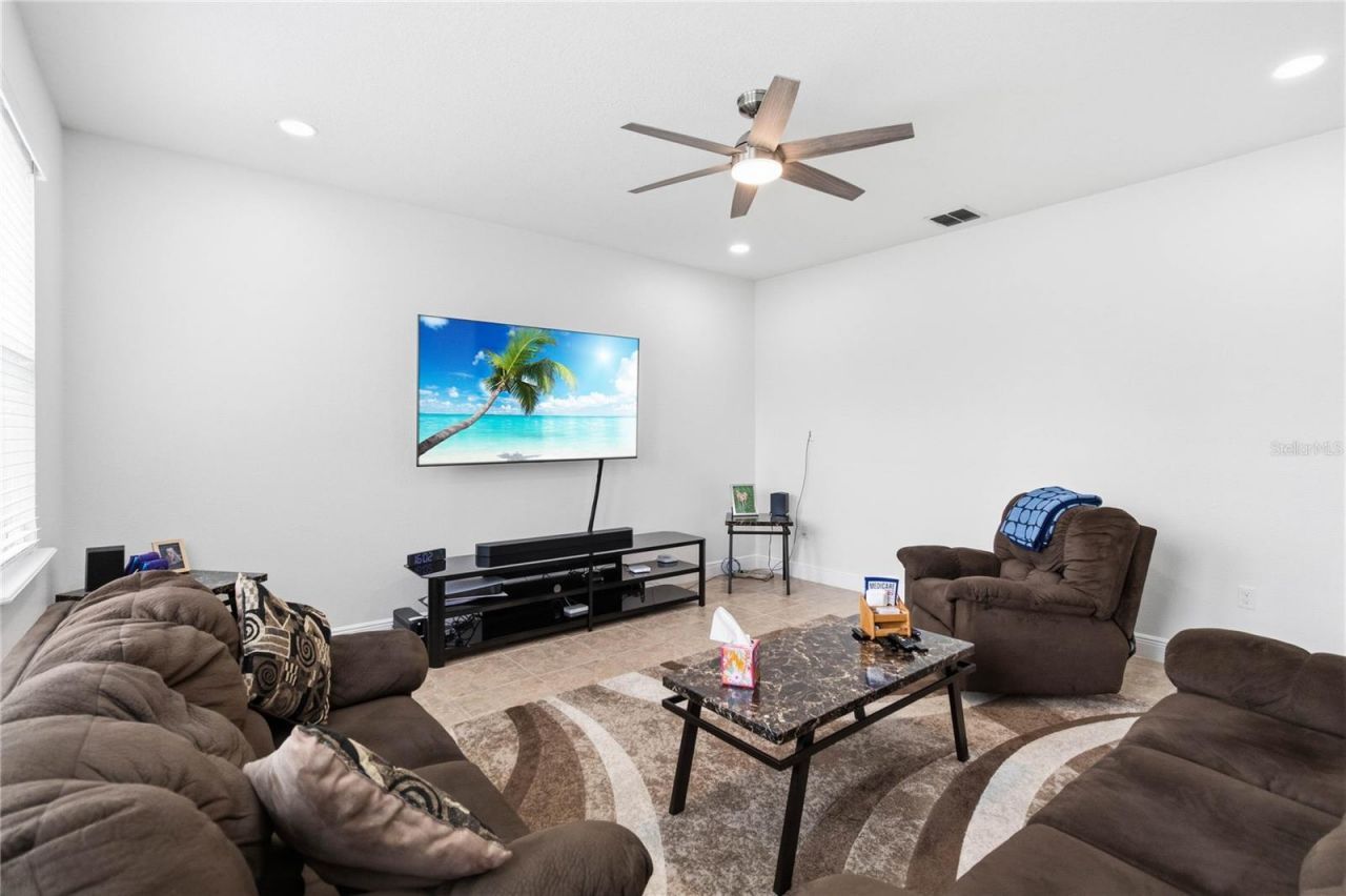 3716 Paradiso Circle, Kissimmee, FL 34746 Photo