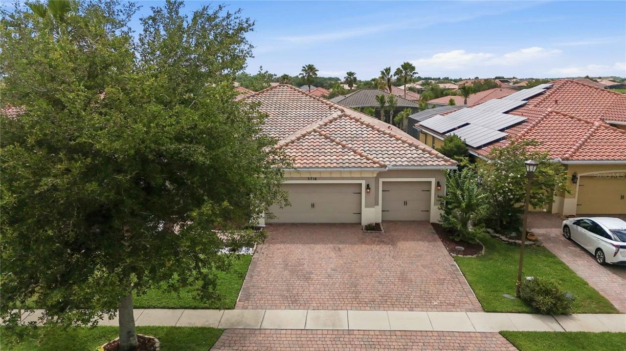 3716 Paradiso Circle, Kissimmee, FL 34746 Photo