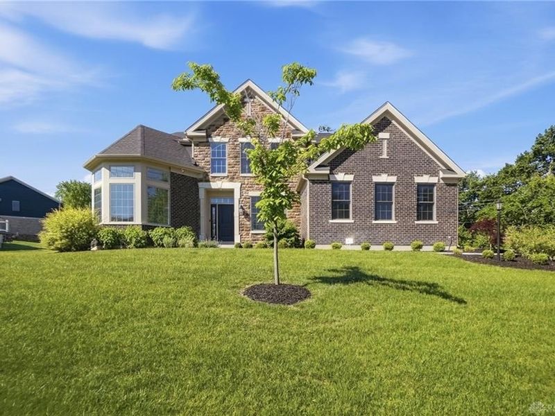 2731 Bent Grass Drive, Beavercreek, OH 45431 Photo 3