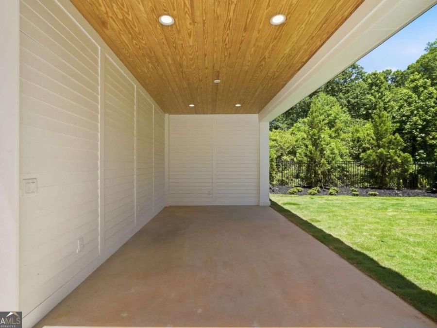 Property Image 86