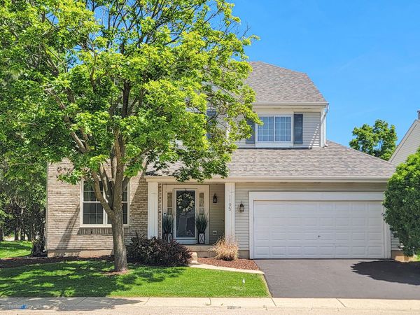 1195 Masters Parkway , Aurora, IL 60506