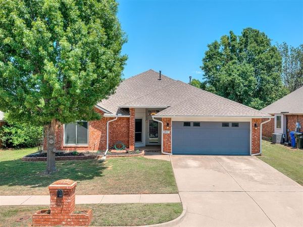 917 Goshawk Drive, Norman, OK 73072