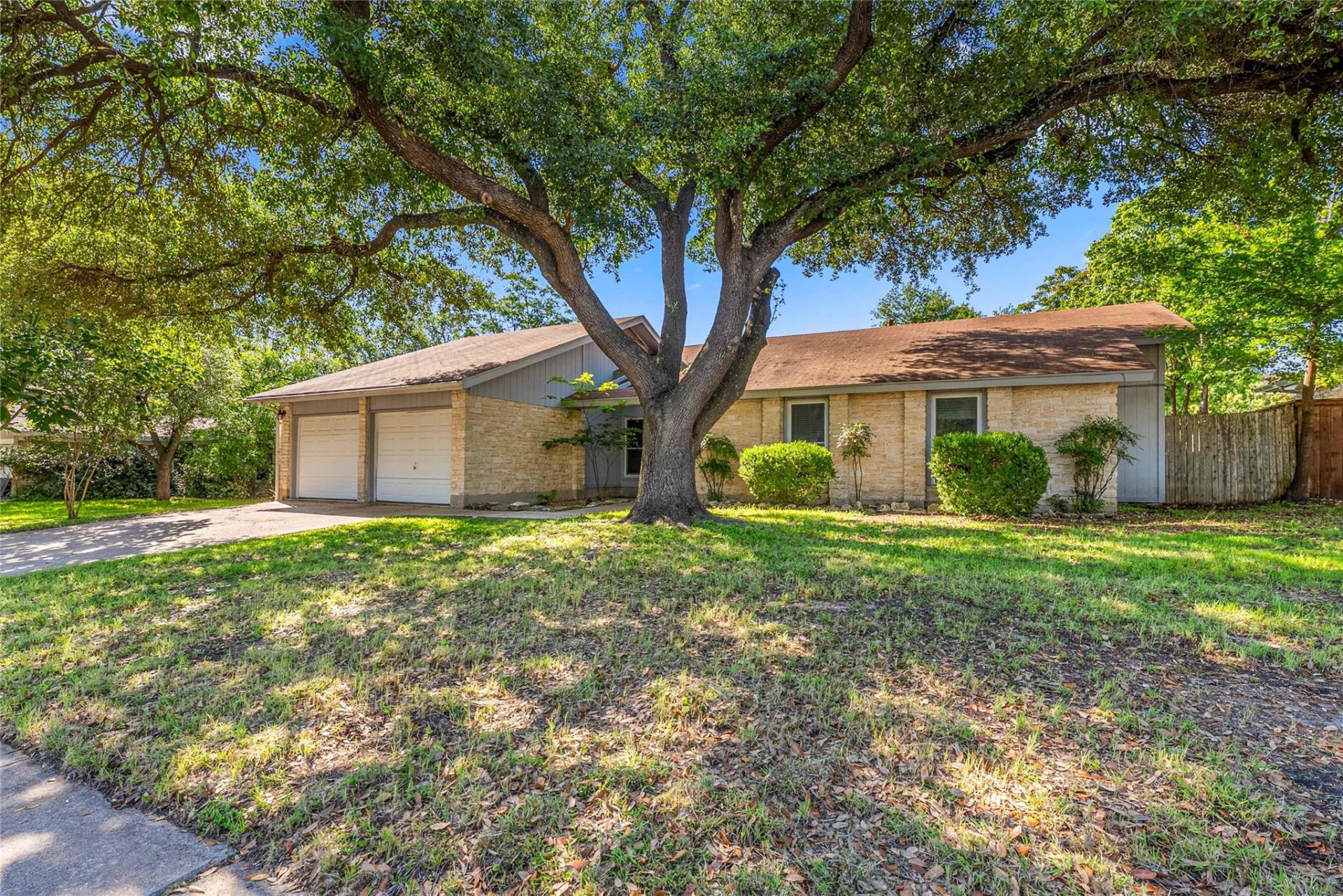 11601 D K Ranch Rd, Austin, TX 78759 Main Photo