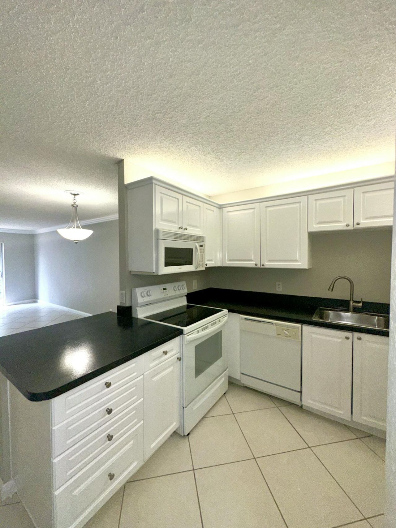 4120 Union Square Boulevard, Unit B2, Palm Beach Gardens, FL 33410 Photo