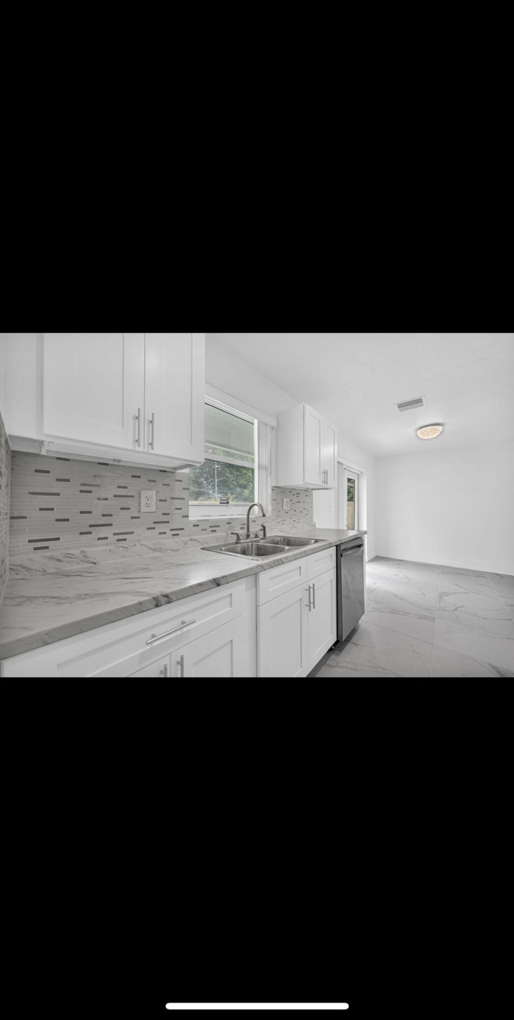 1112 NW 43rd Terrace, Lauderhill, FL 33313 Photo