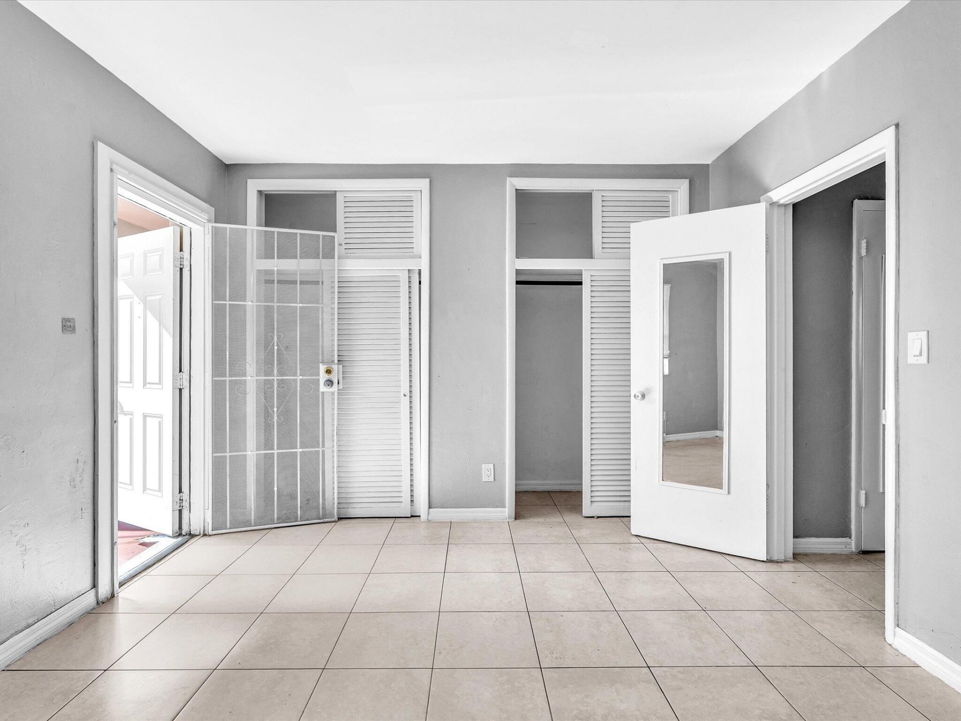 2915 Plunkett Street, Unit 5d, Hollywood, FL 33020 Photo