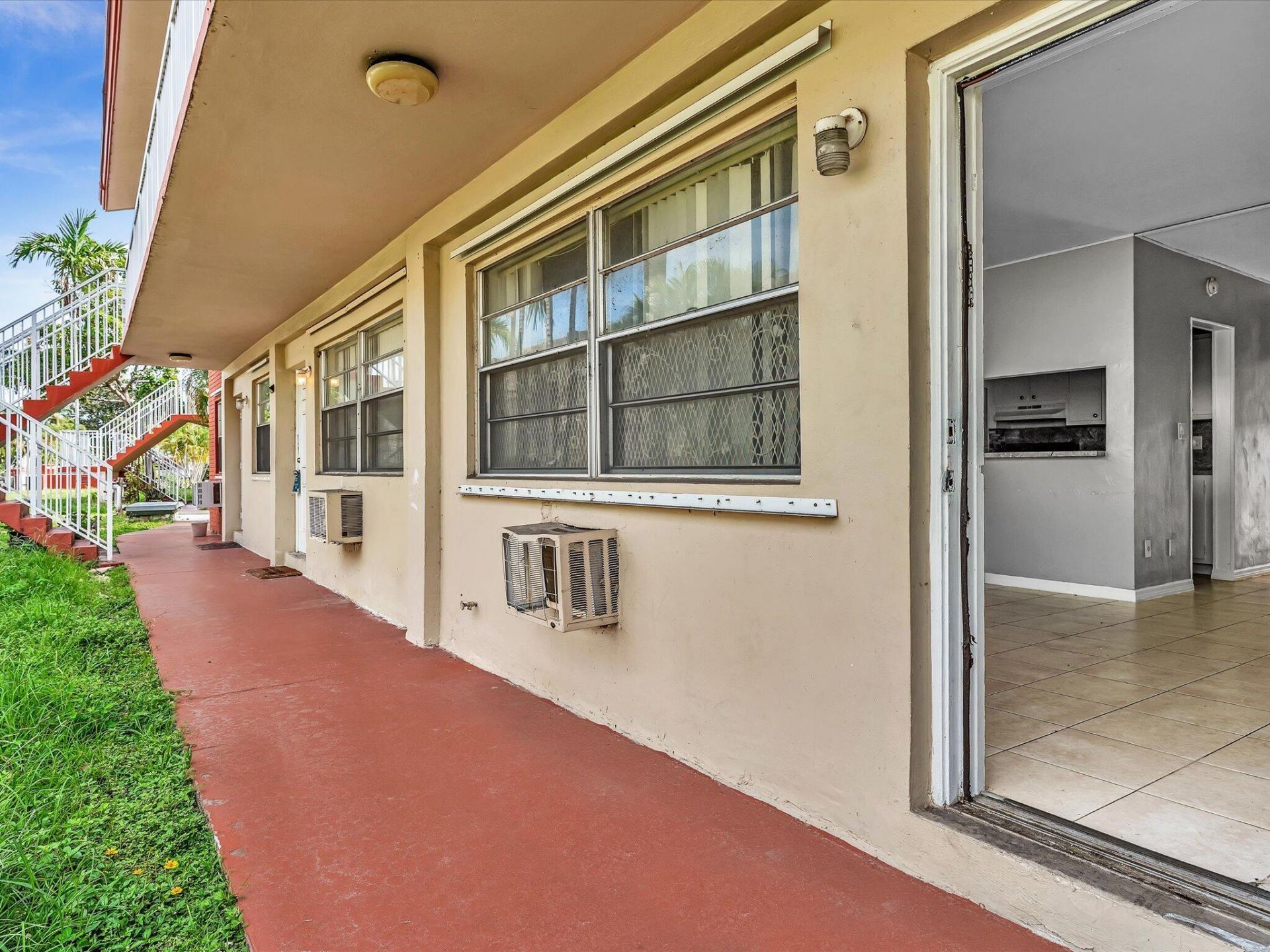 2915 Plunkett Street, Unit 5d, Hollywood, FL 33020 Photo