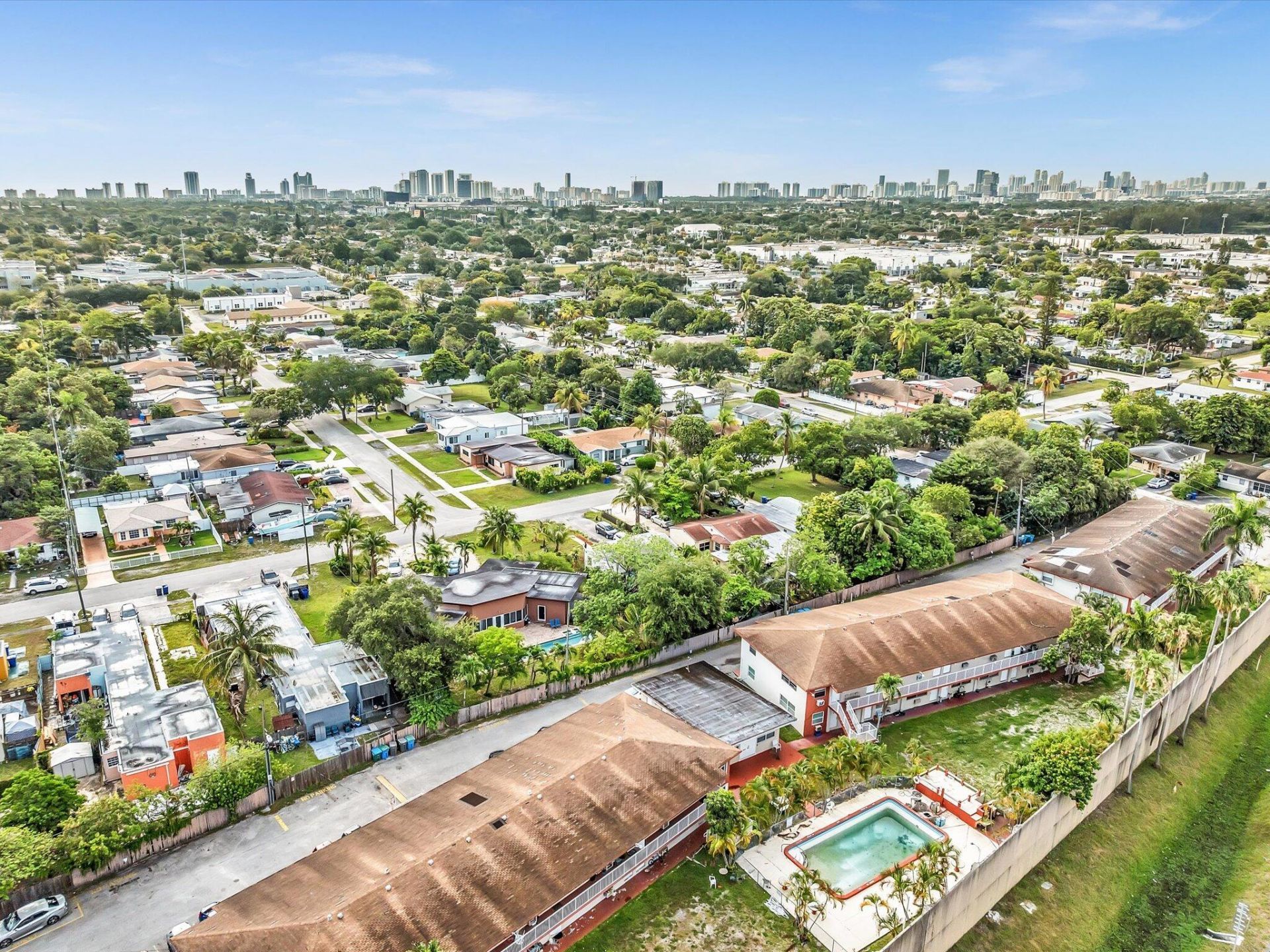 2915 Plunkett Street, Unit 5d, Hollywood, FL 33020 Photo