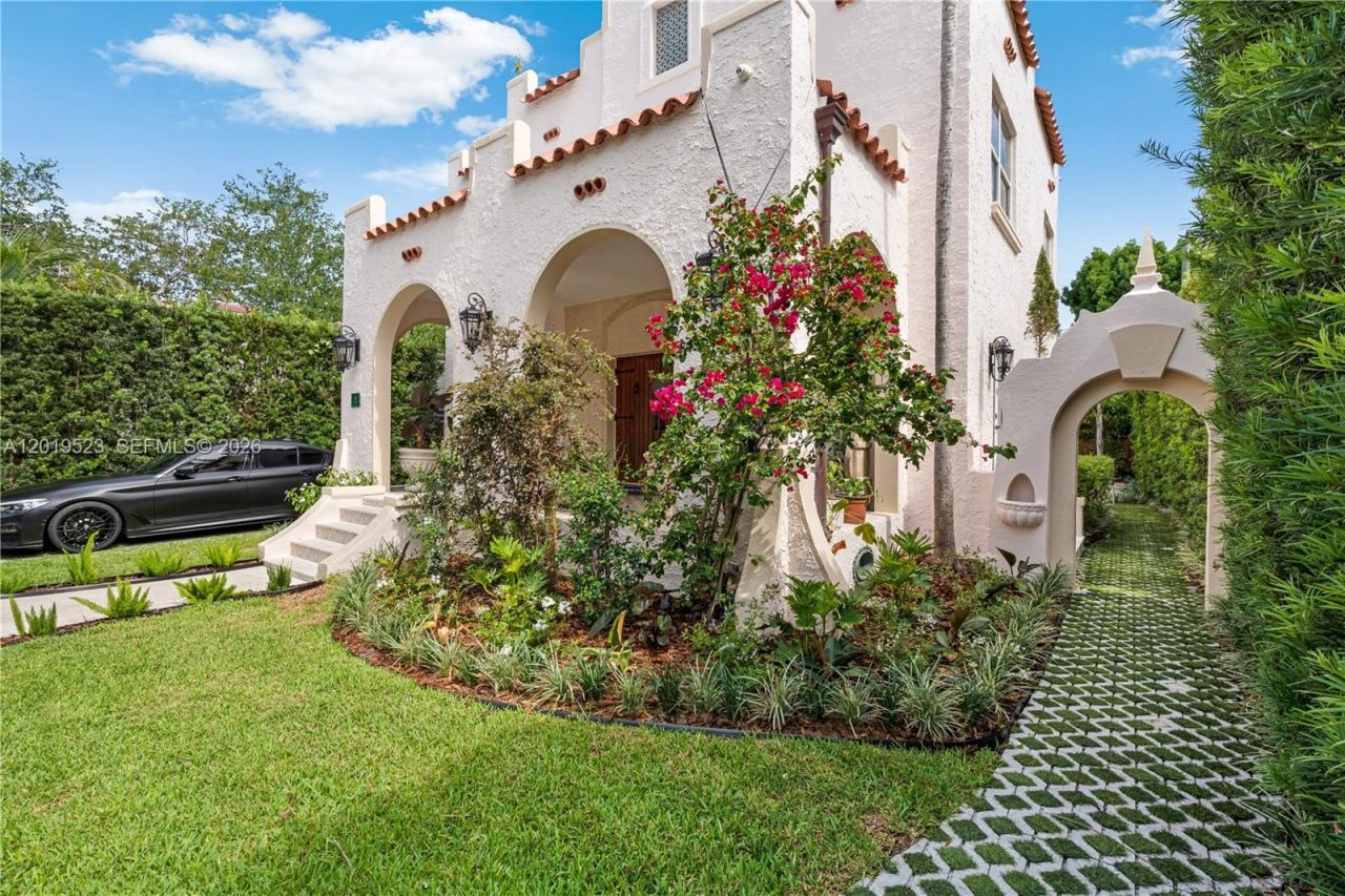 31 NE 46th St , Miami, FL 33137 Photo