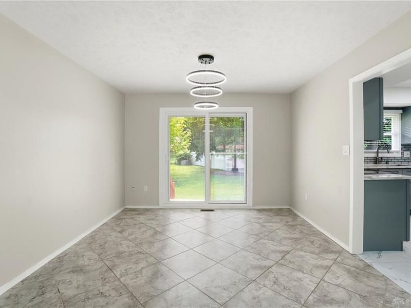 4220 Willow Creek Drive, Clayton, OH 45415 Photo 15