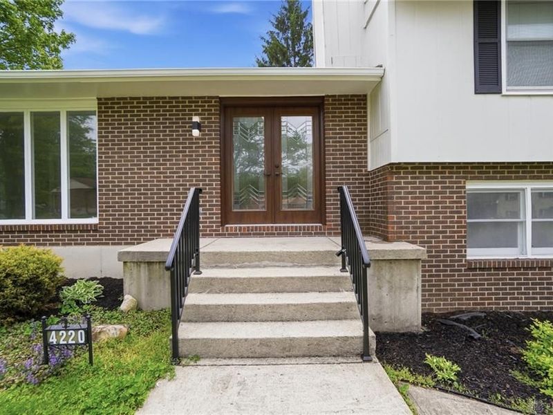 4220 Willow Creek Drive, Clayton, OH 45415 Photo 5
