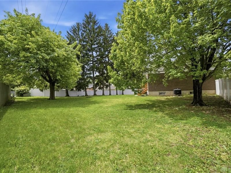 4220 Willow Creek Drive, Clayton, OH 45415 Photo 70