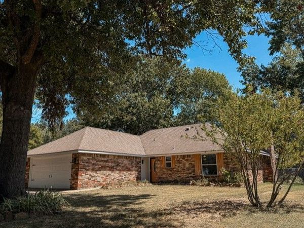 320 S Meigs Street, Fort Gibson, OK 74434