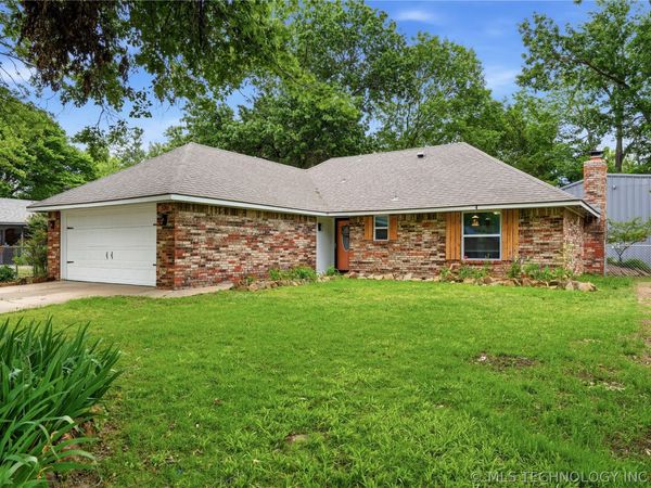 320 S Meigs Street, Fort Gibson, OK 74434
