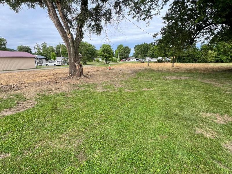 100 Shawnee Street , Bainbridge, OH 45612 Photo 3